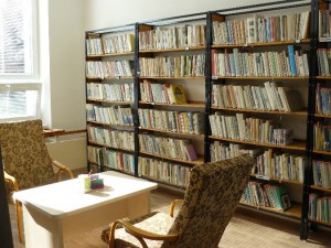 knihovna v Bobrové