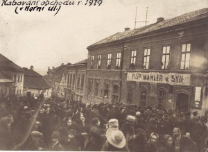Rabování davu v Horní ulici dne 8. 1. 1919